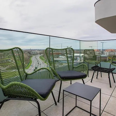 Apartamento Modern En Gezellig Vlak Aan Het